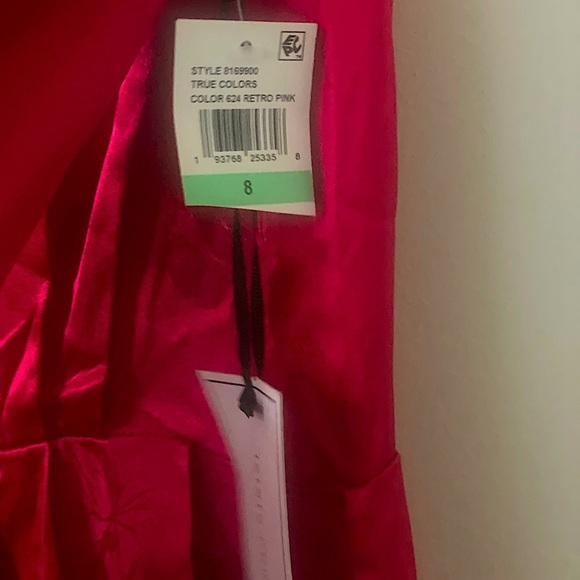 STATE Vibrant Red (Size 8) Floral Embroidered Long-sleeve Cut-out Back Dress - Picture 3 of 13